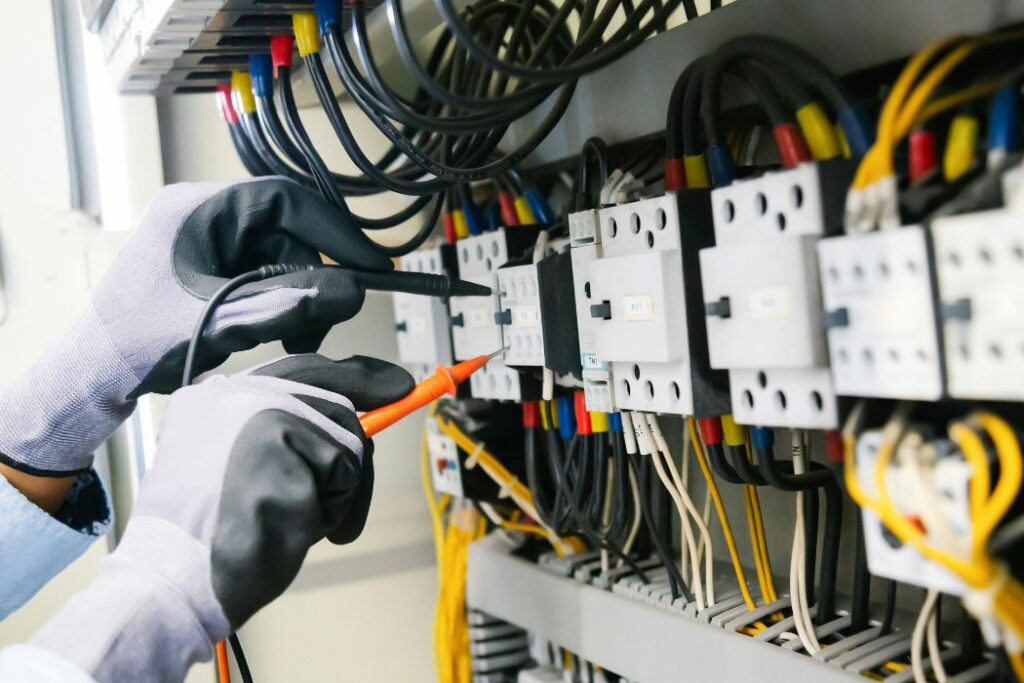 imagen-Instalaciones-eléctricas-industriales